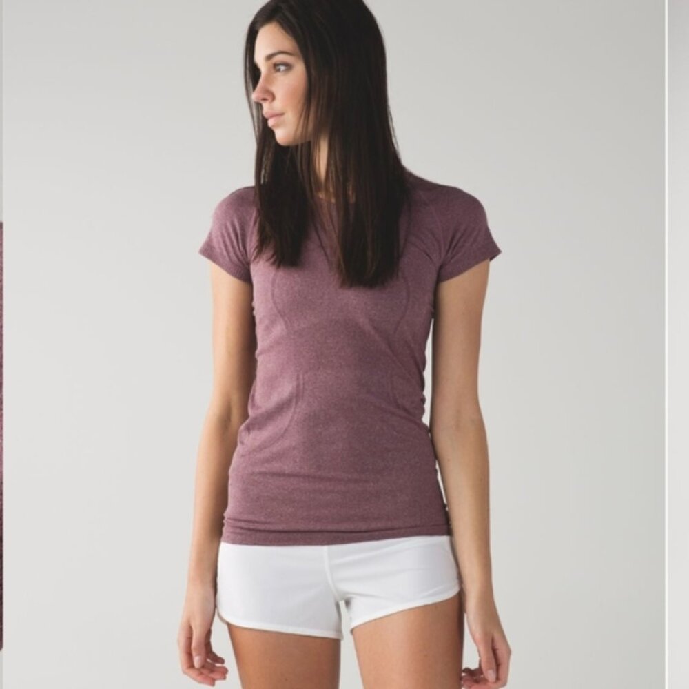 Lululemon Athletica Purple Short Sleeve Tee
